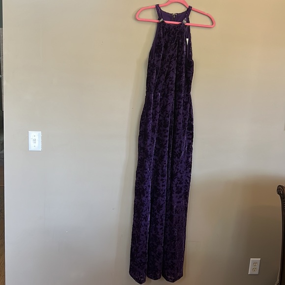 Lauren Ralph Lauren Velvet Burnout Crystal Embellished Halter Neck Sheath Gown - Picture 6 of 17